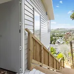Stunning View, Privacy, Close To Ferry & Brand-New
