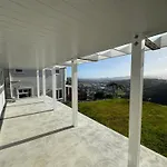 Karaka Bays