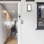 Newtown Tranquility Spacious 2-Bedroom Apartment