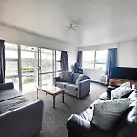 Big Property For Accomodation In Wellington