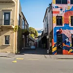 U Boutique Hotel