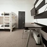 The Setup On Dixon - Hostel