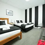 The Setup On Dixon - Hostel