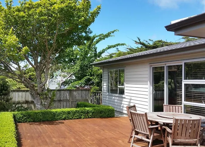 Stunning Modern House In Karori