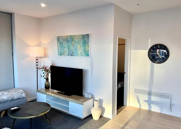City Style Apartment