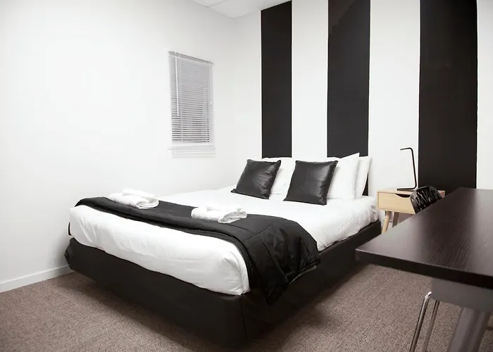 The Setup On Dixon - Hostel