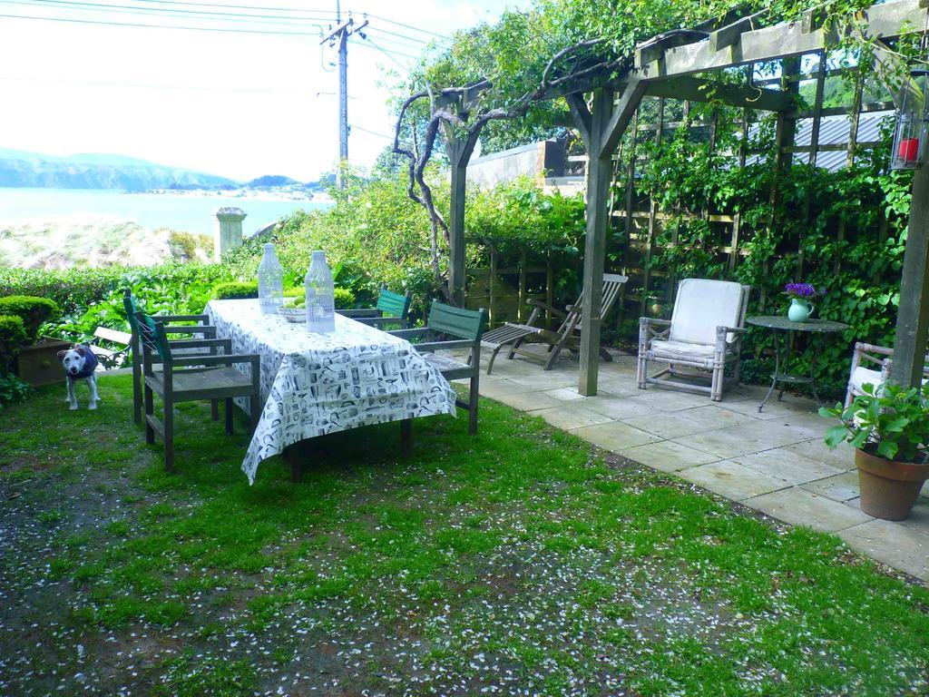Beachfront Bed & Breakfast 3*