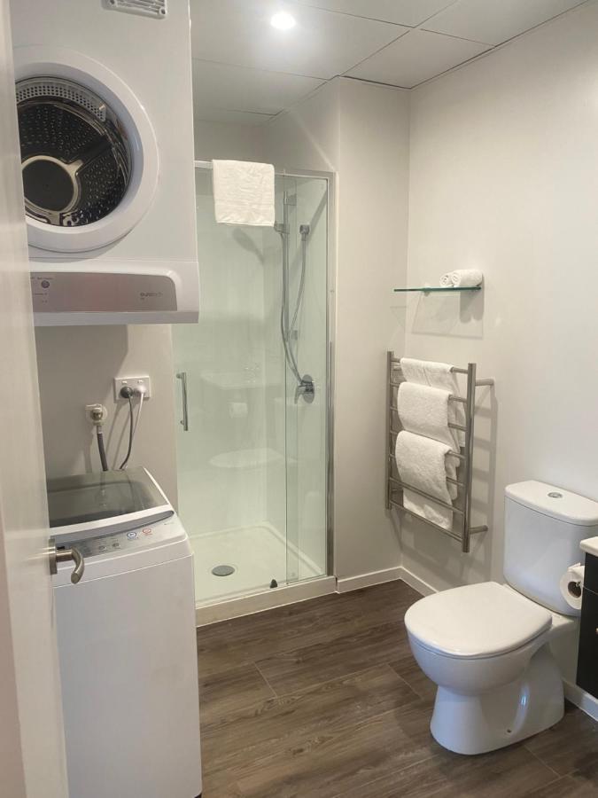 Ramada By Wyndham Taranaki Street 4*