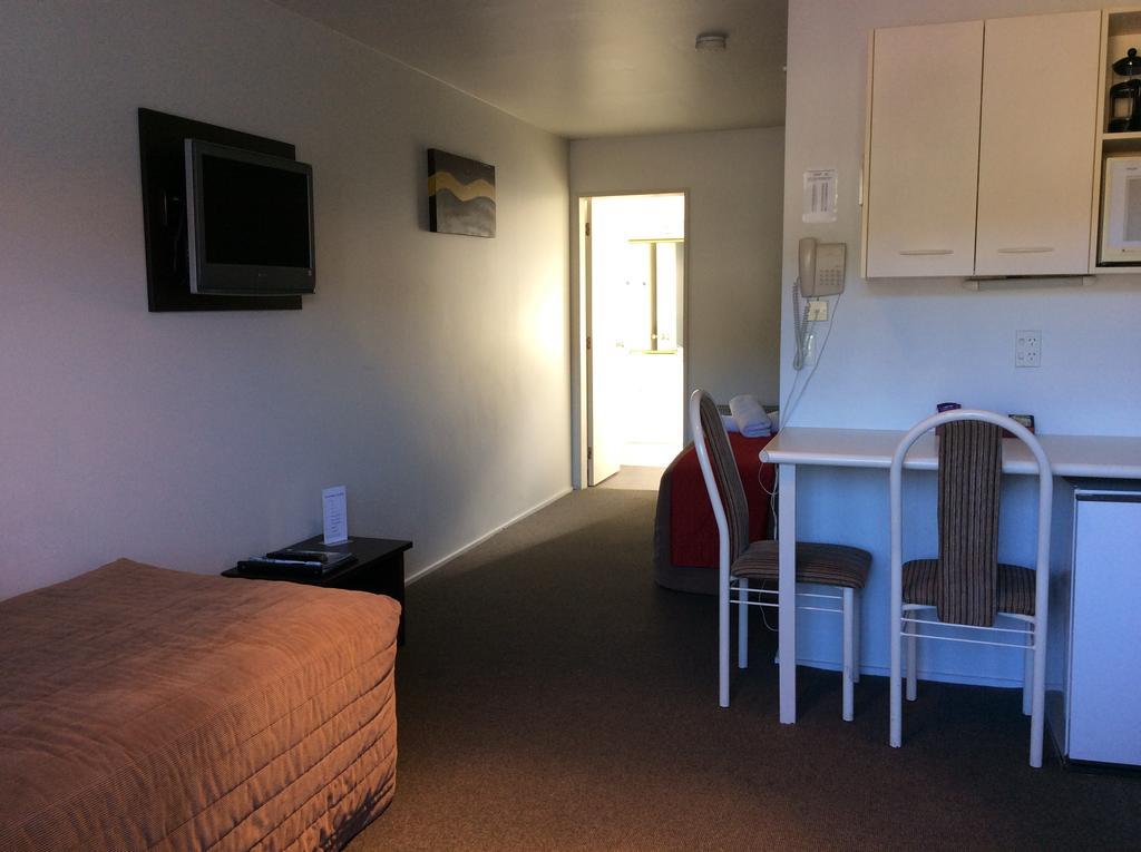 Marksman Motor Motel Wellington