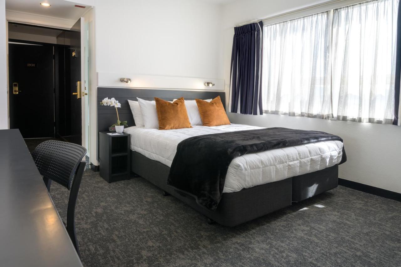 Bay Plaza Hotel 3*