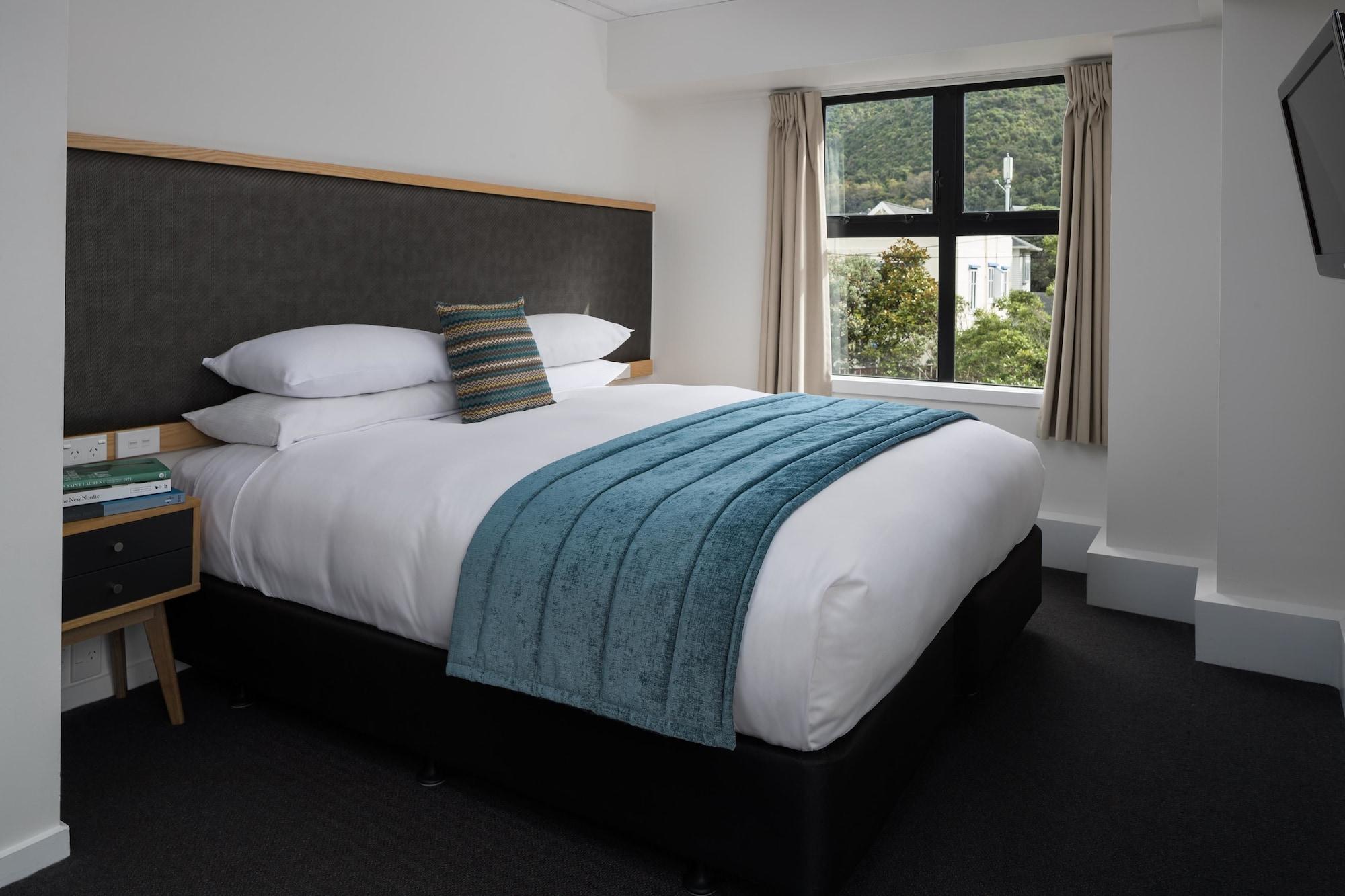 Hotel Atura 3*