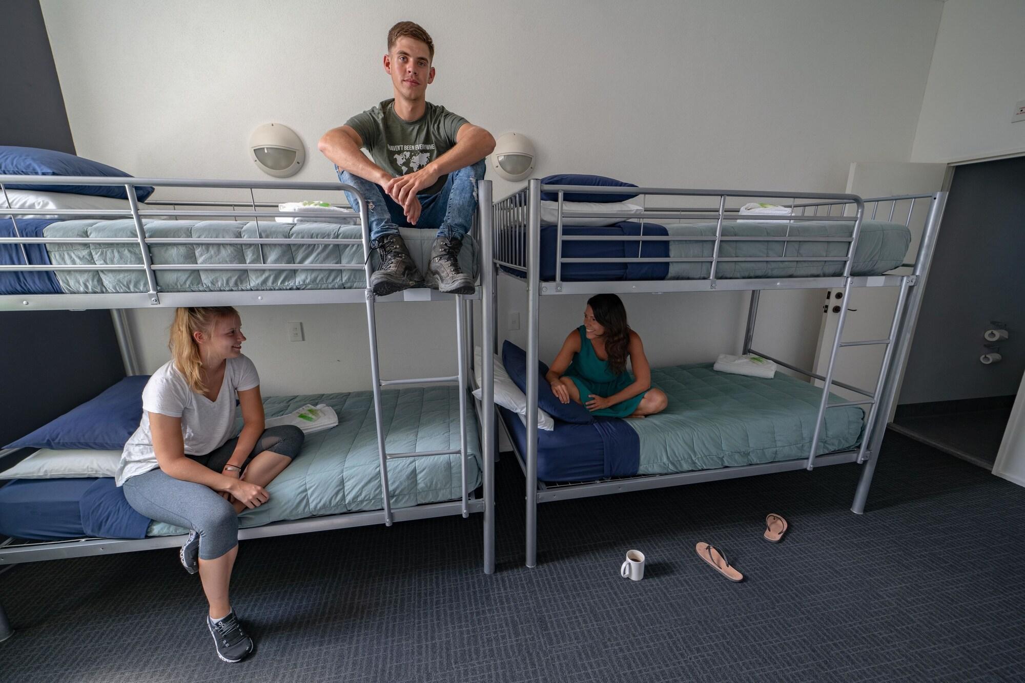 Nomads Capital Backpackers - (adults Only)