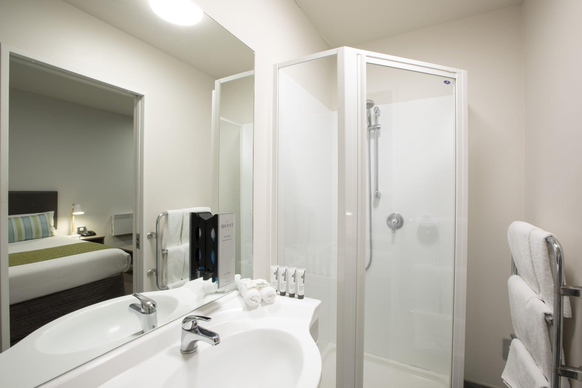 Quest Atrium Serviced 4*