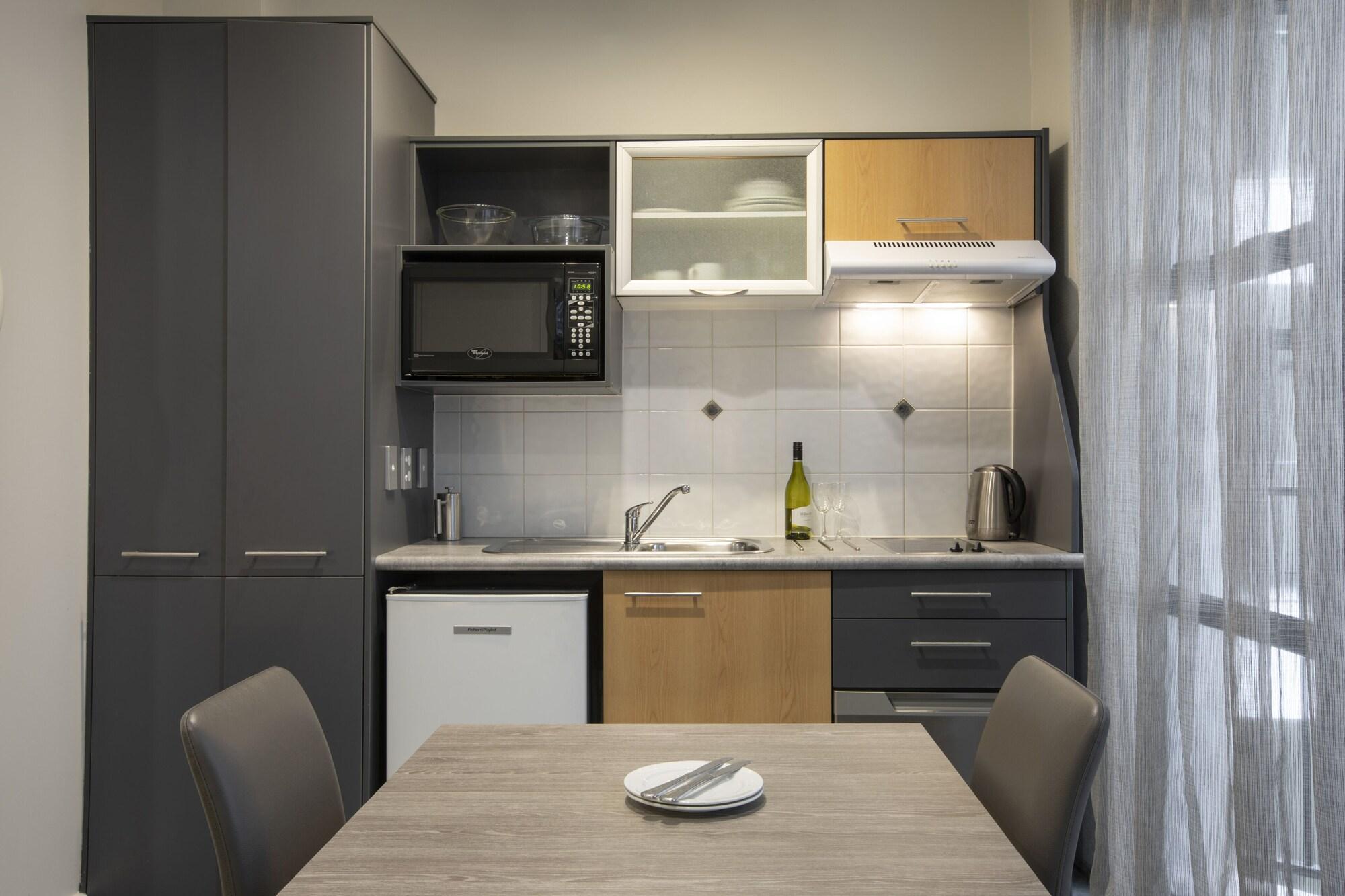 Aparthotel Quest Atrium Serviced 4*