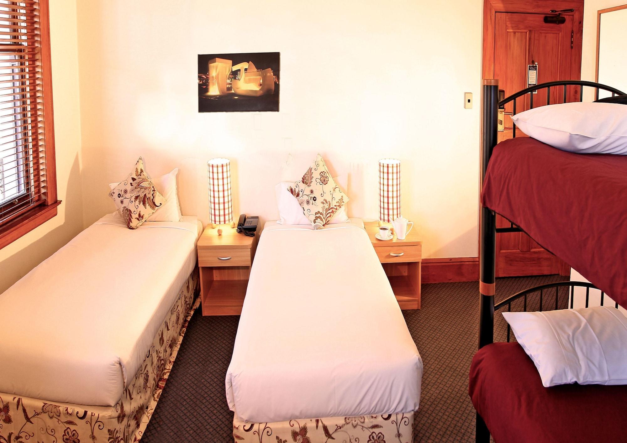 The Cambridge & Backpackers Hostel *