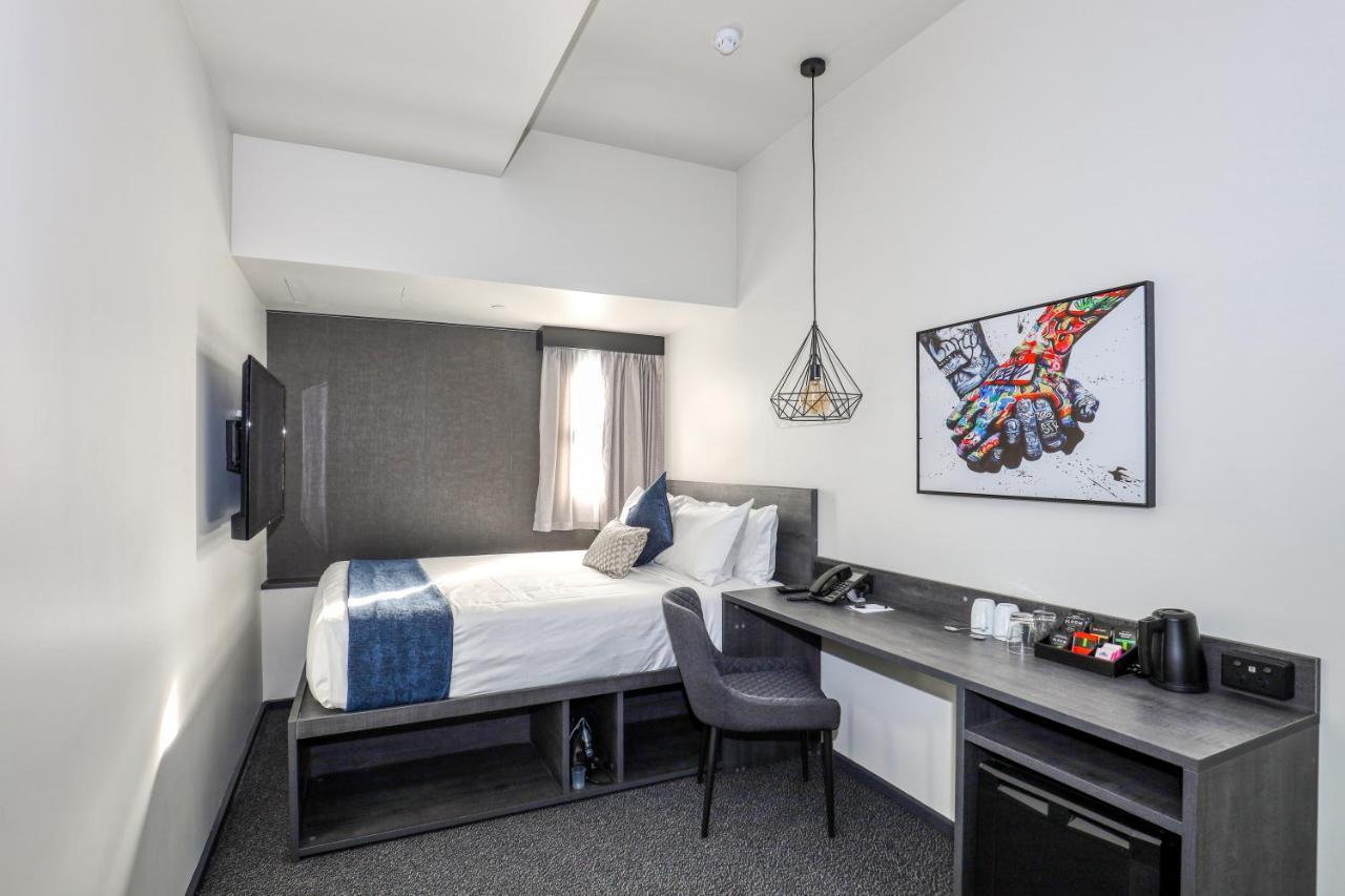 Hotel Microtel By Wyndham Wellington
