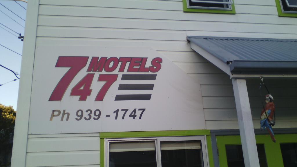 747