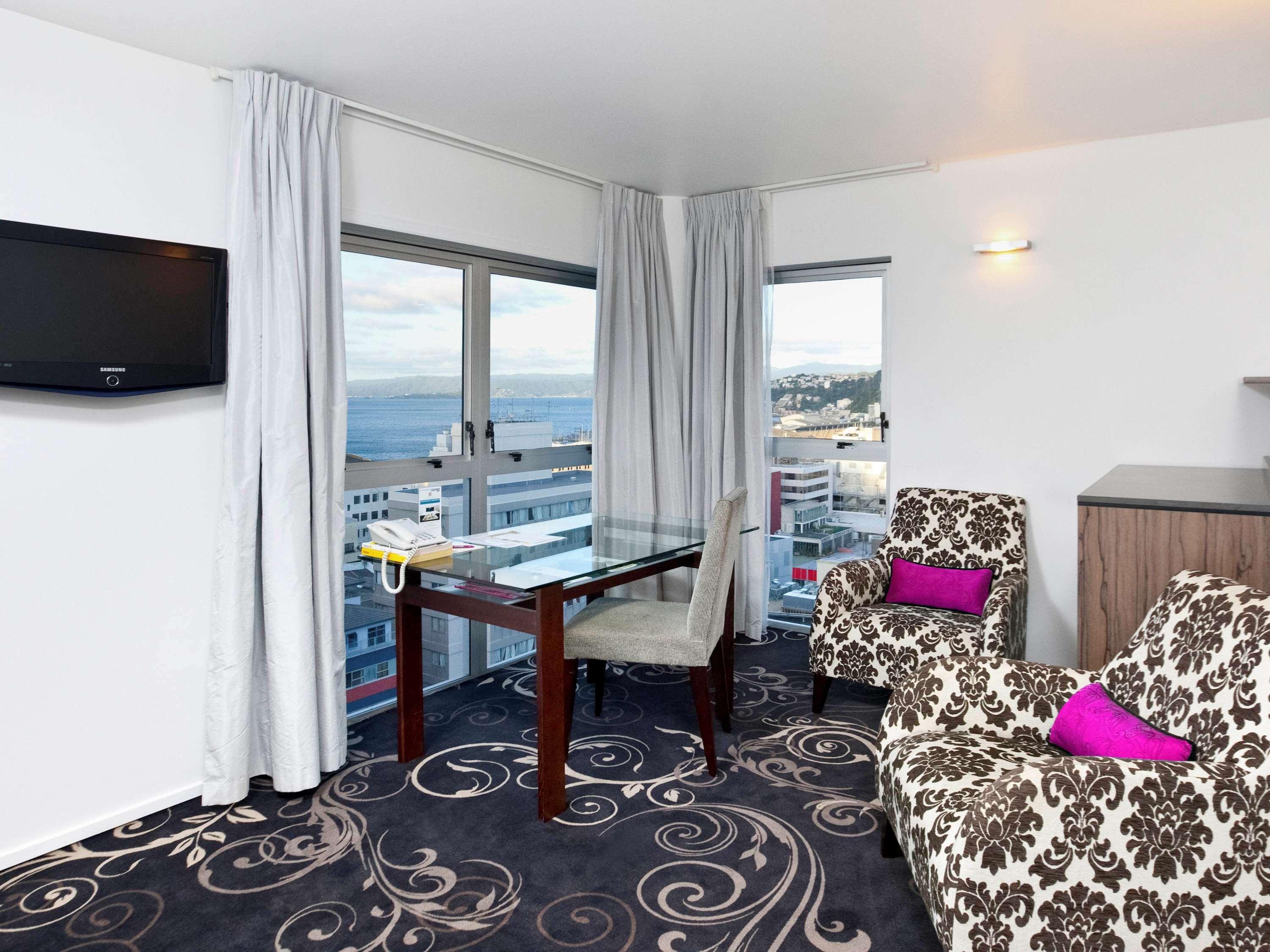 Mercure And Wellington