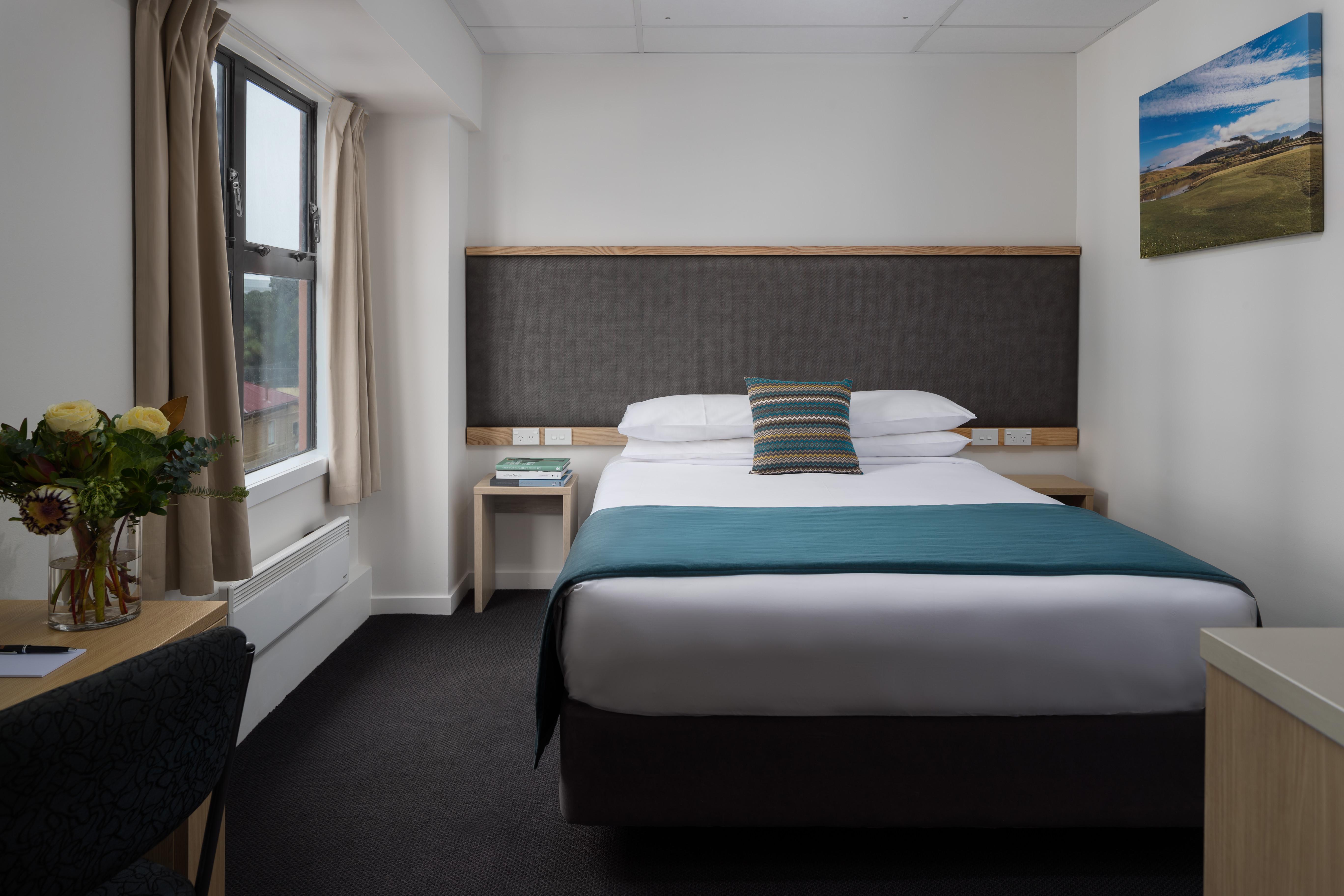 Hotel Atura 3*