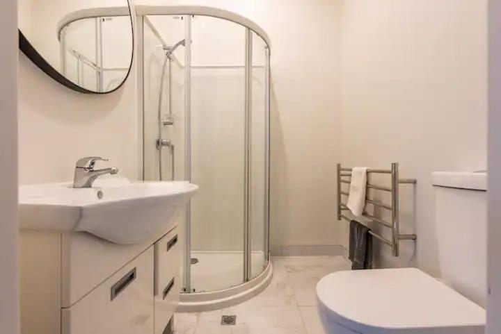 Inner Apartment