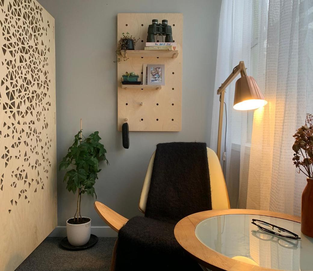 Apartment Nest- View & Style