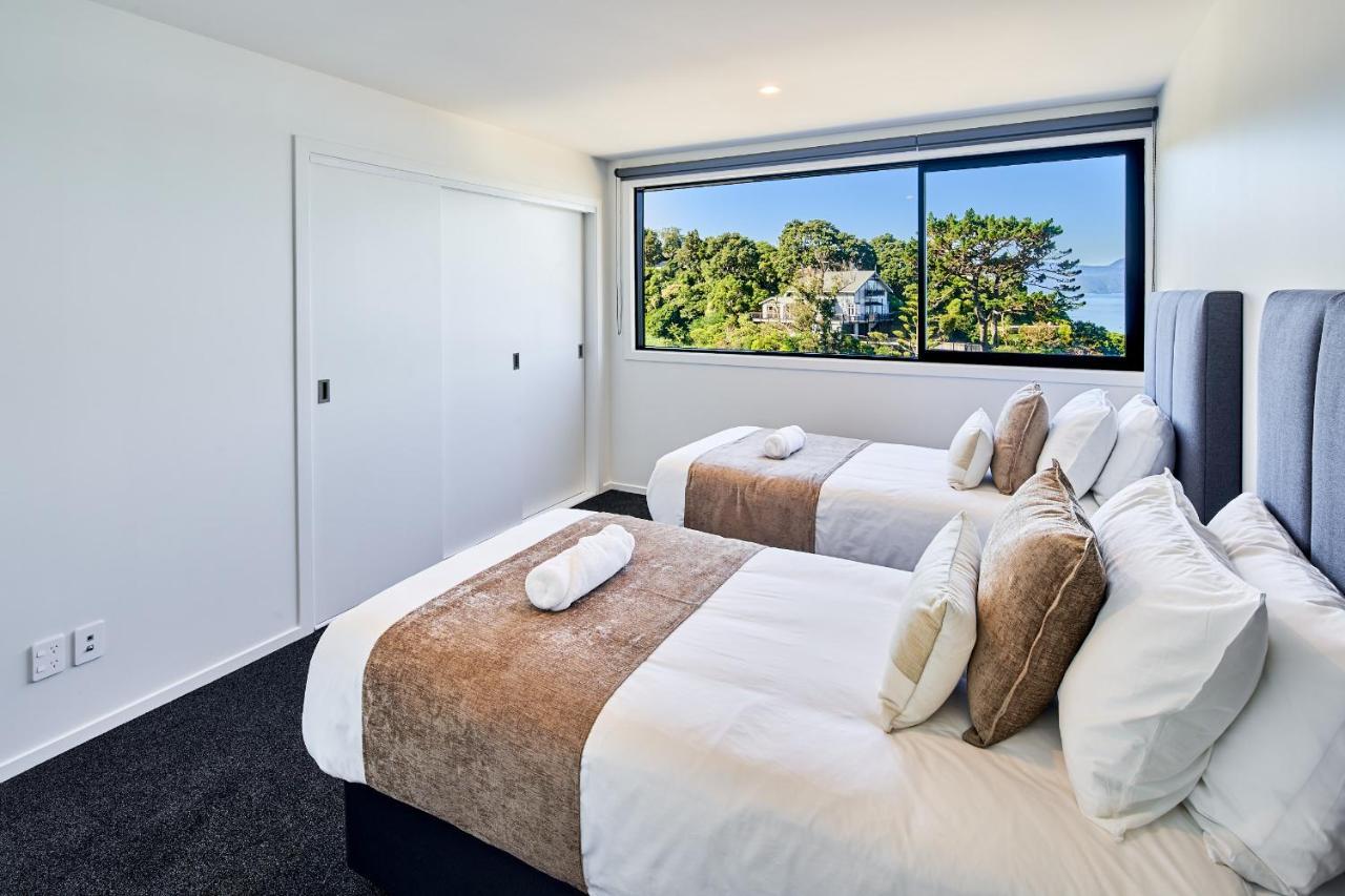 Holiday home Brand New With Ocean Views