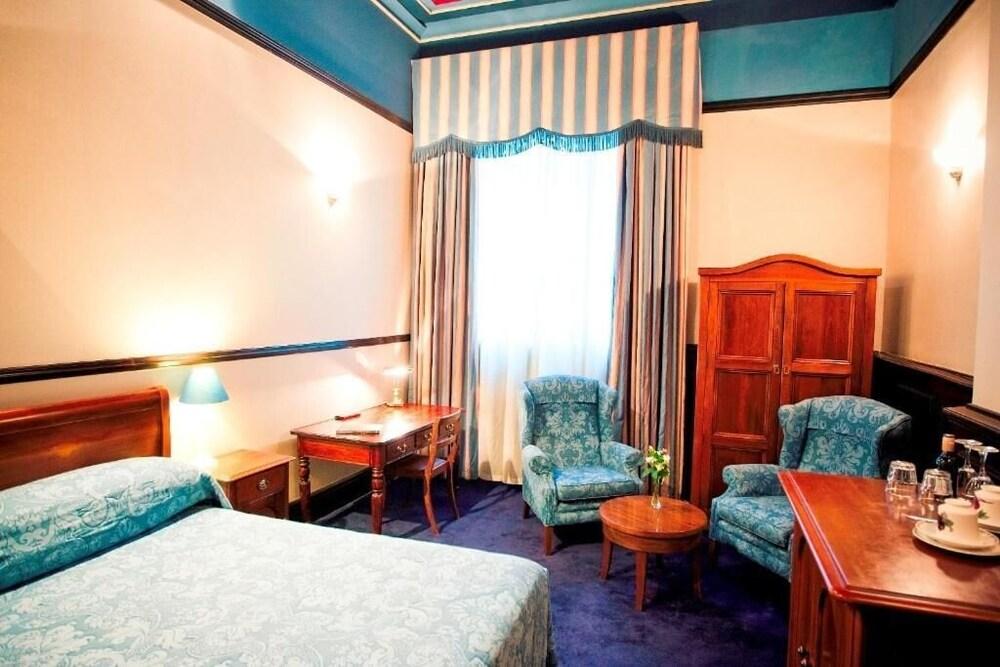 Hotel Wellesley Boutique 4*