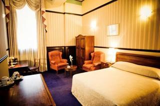 Wellesley Boutique Hotel 4*