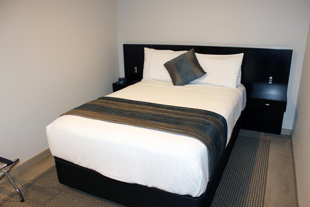 Hotel Copthorne Wellington, Oriental Bay 4*