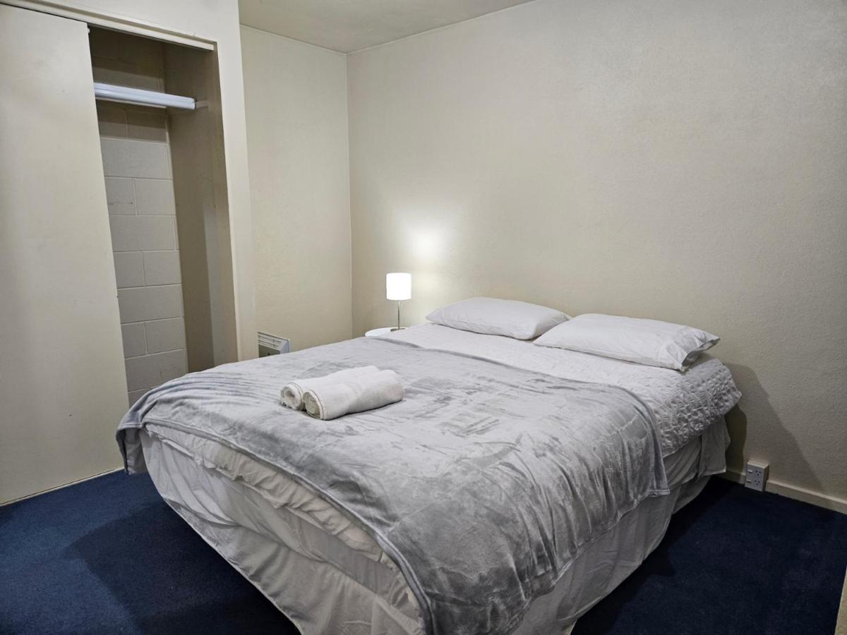 4 Bedrooms, Very Townhouse! Apartment *