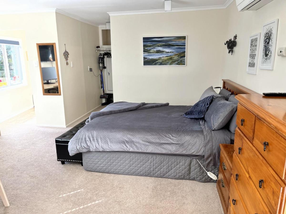 Superbly Located Studio *