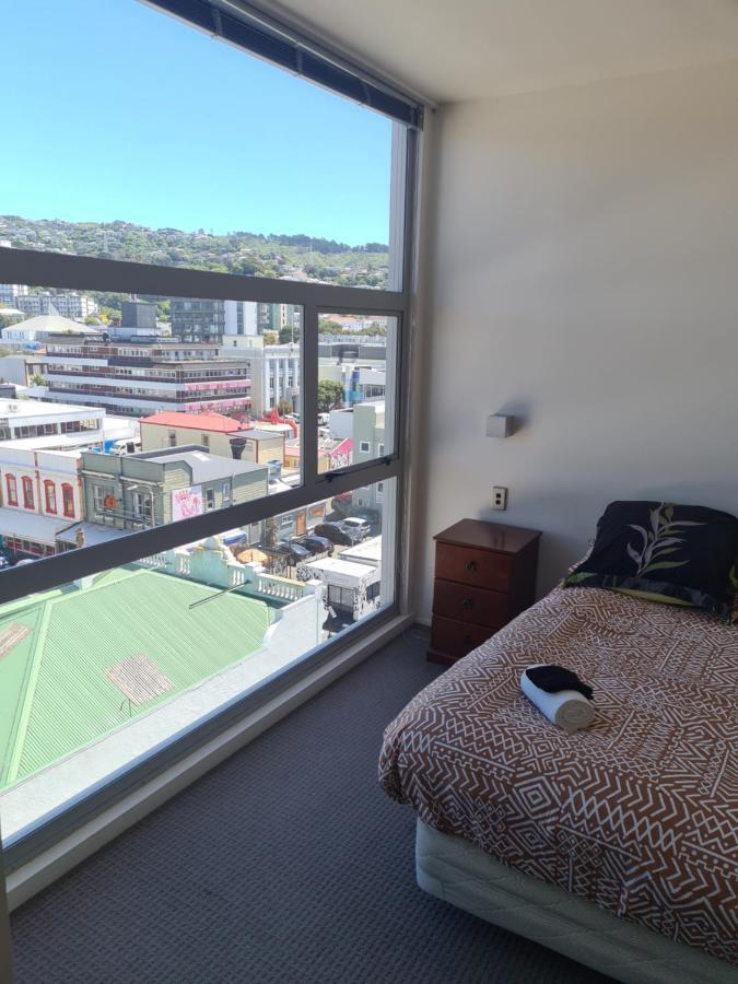 Apartment Boutique Complex With Hot Tub, Pool & Gym