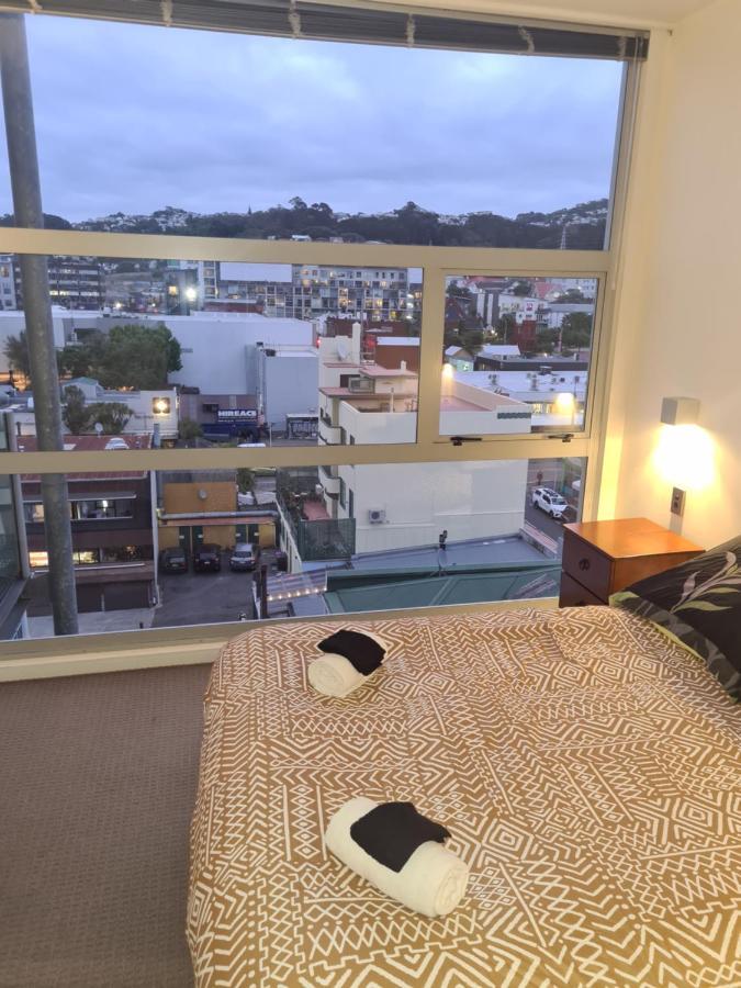 Boutique Complex With Hot Tub, Pool & Gym * Wellington