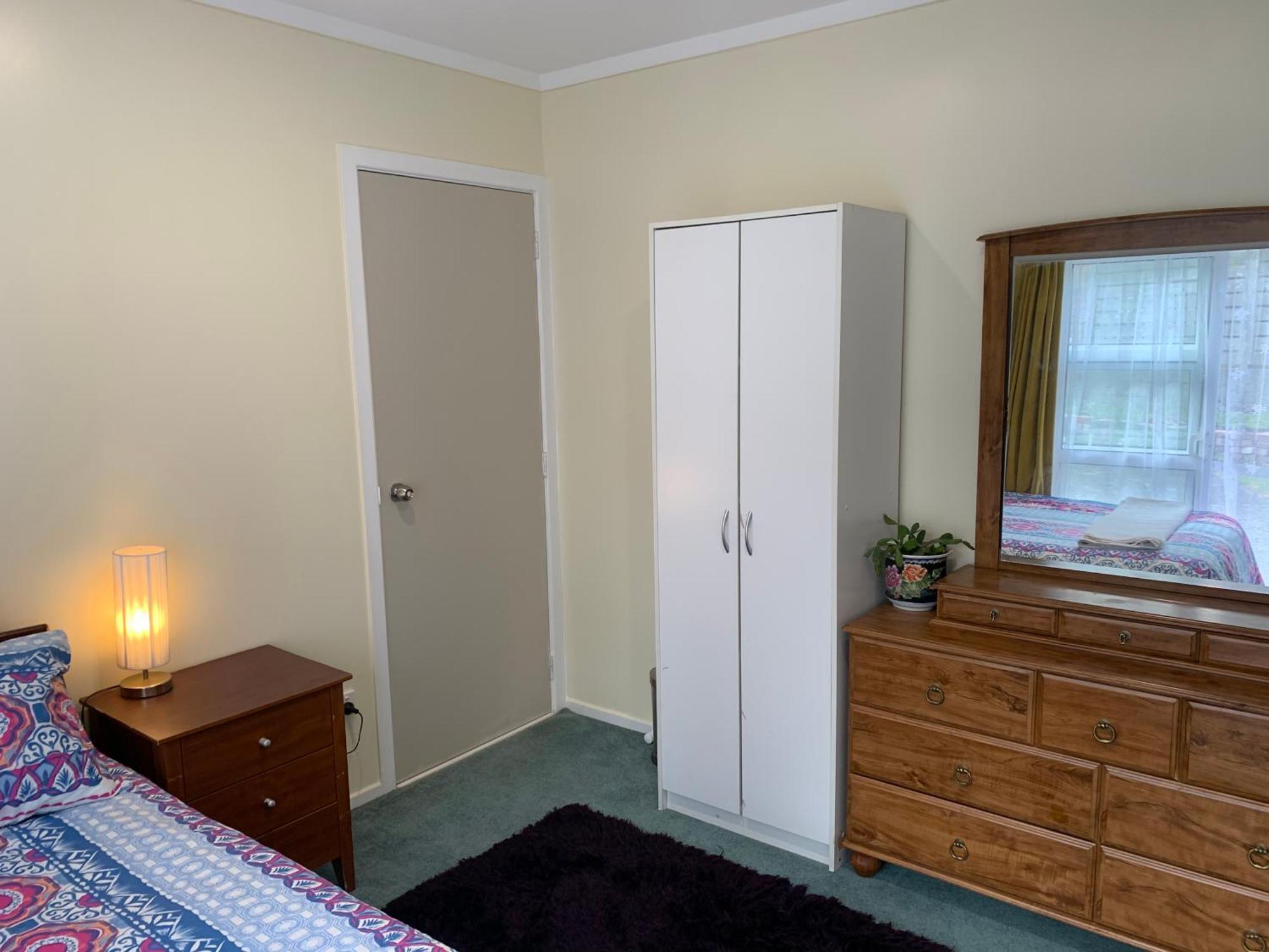 Sunny Holiday Apartment *