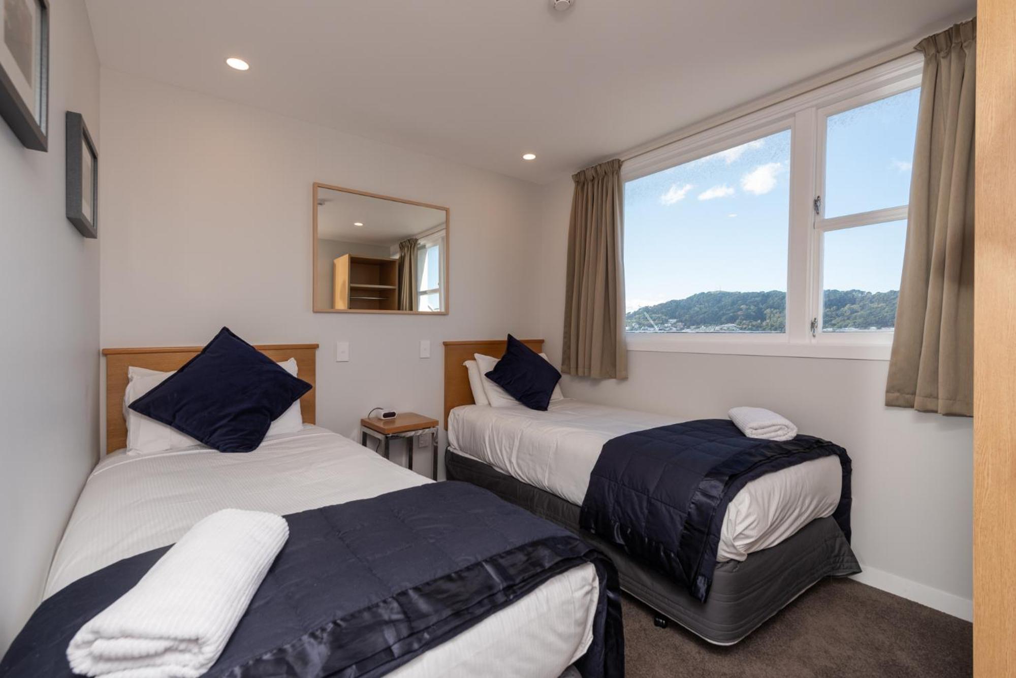 Capital View Motor 4*