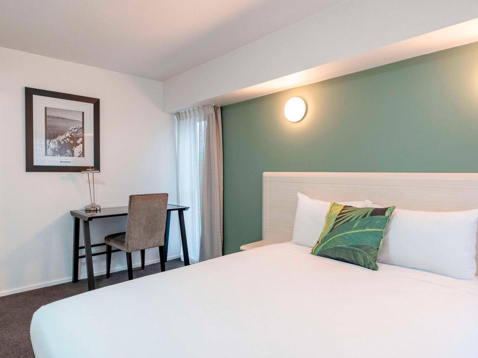 Mercure And