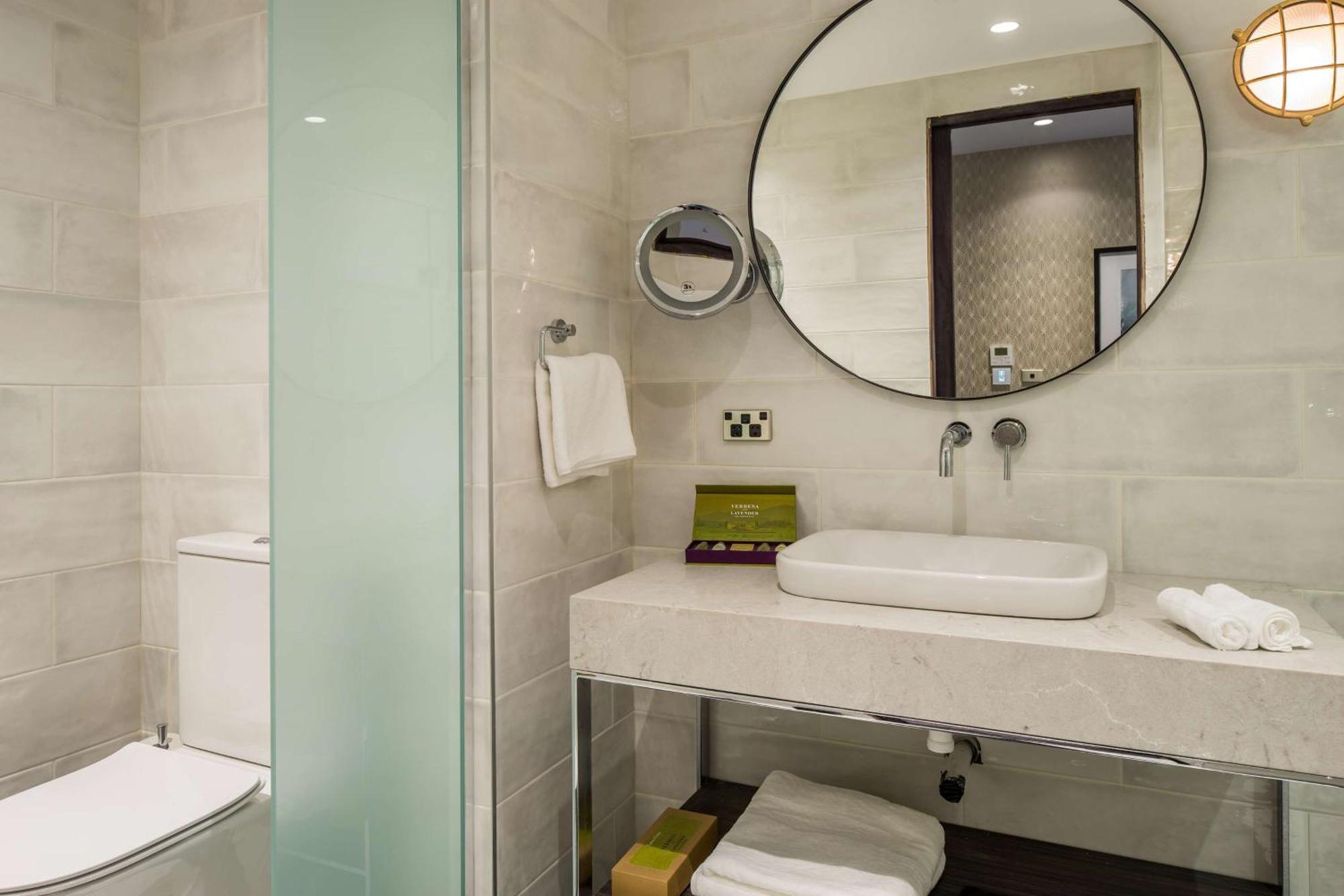 Doubletree By Hilton