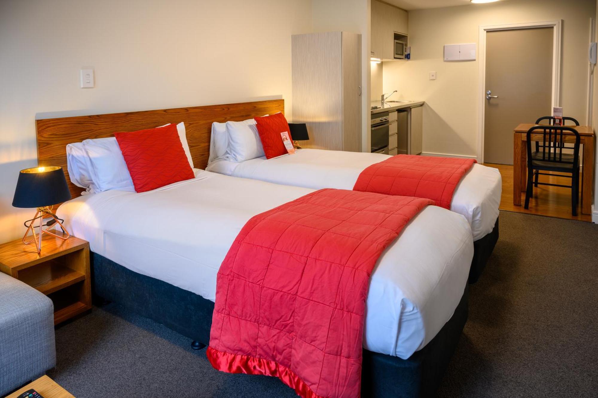 Hotel Boulcott 5*