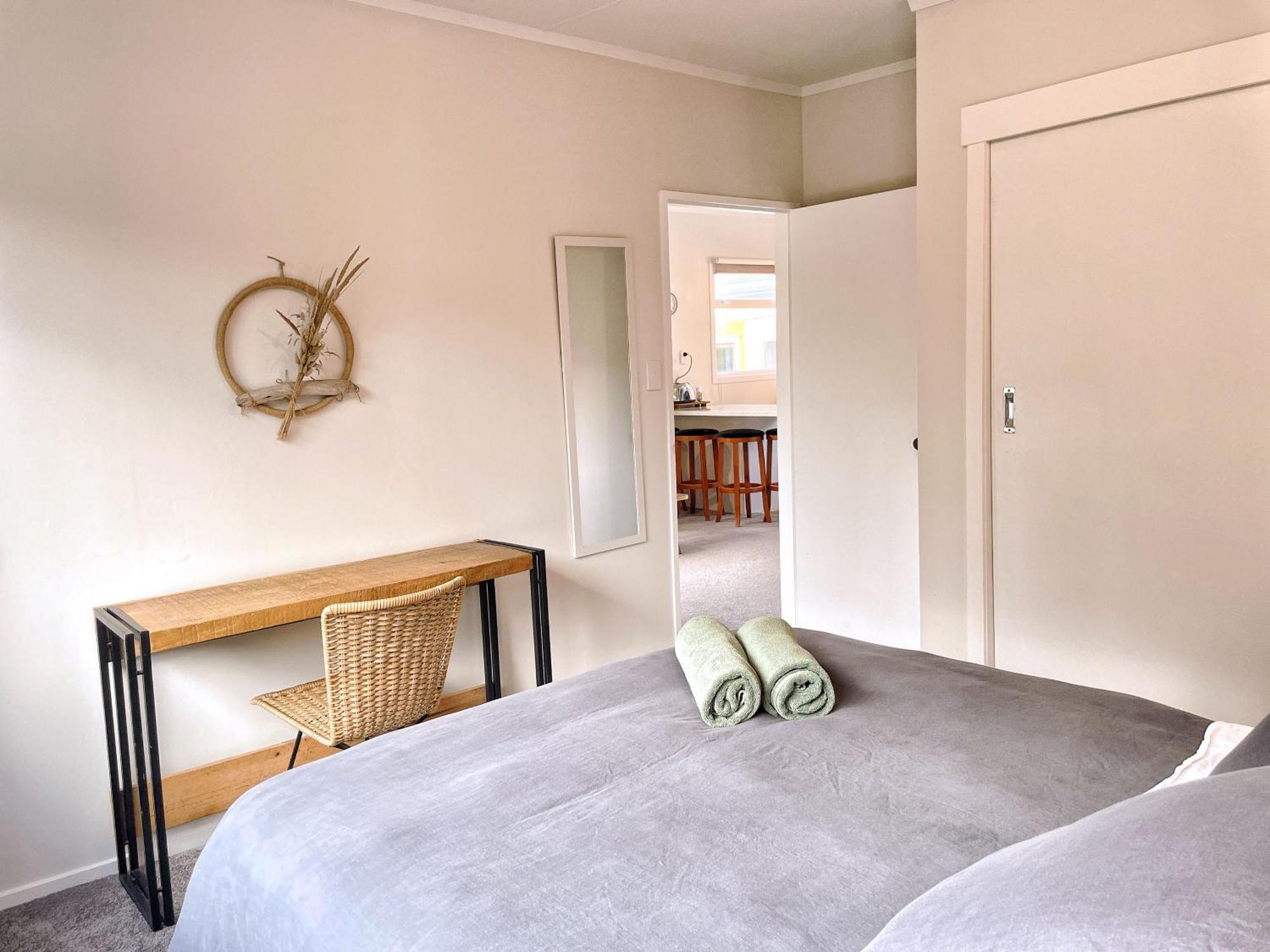 Holiday home Cozy N Comfortable,5 Mins To Airport Wellington