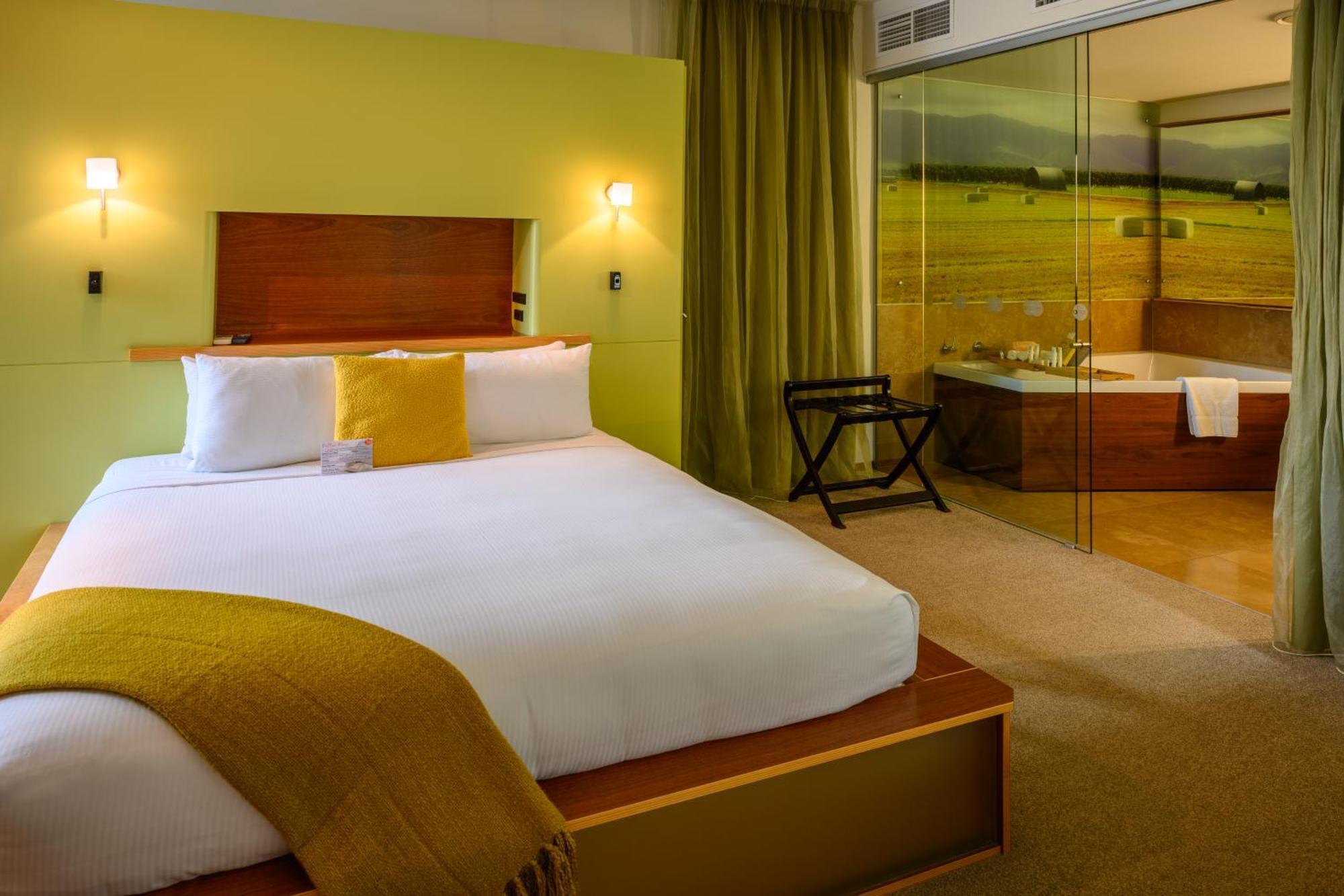 Ohtel Hotel 5*