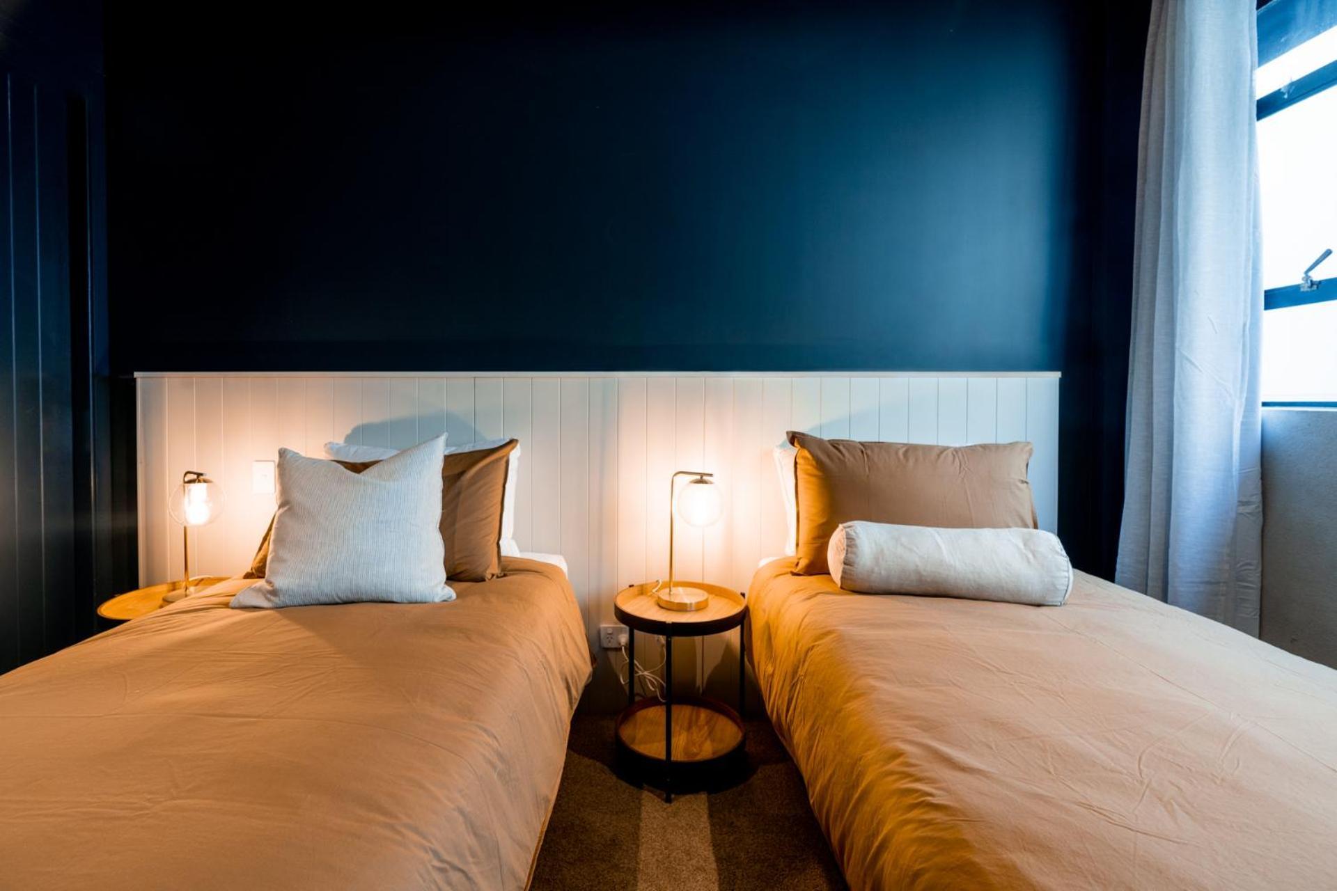 The Cobbler Hotel Wellington