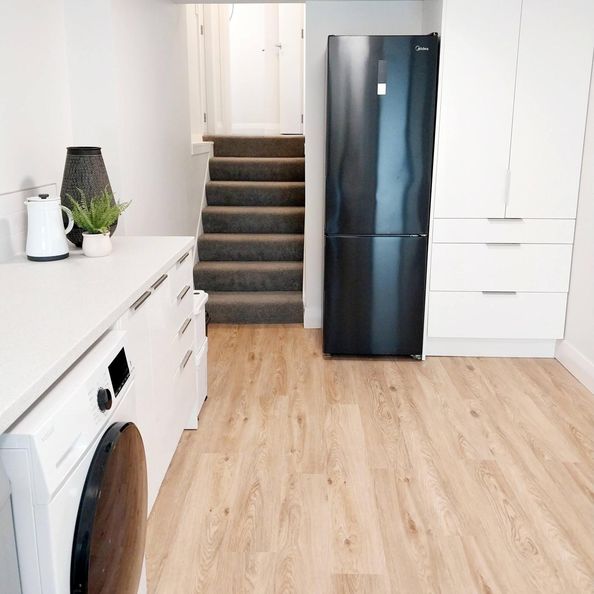 Fringe With Garage Apartment Wellington