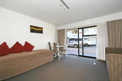 Motel Marksman Motor