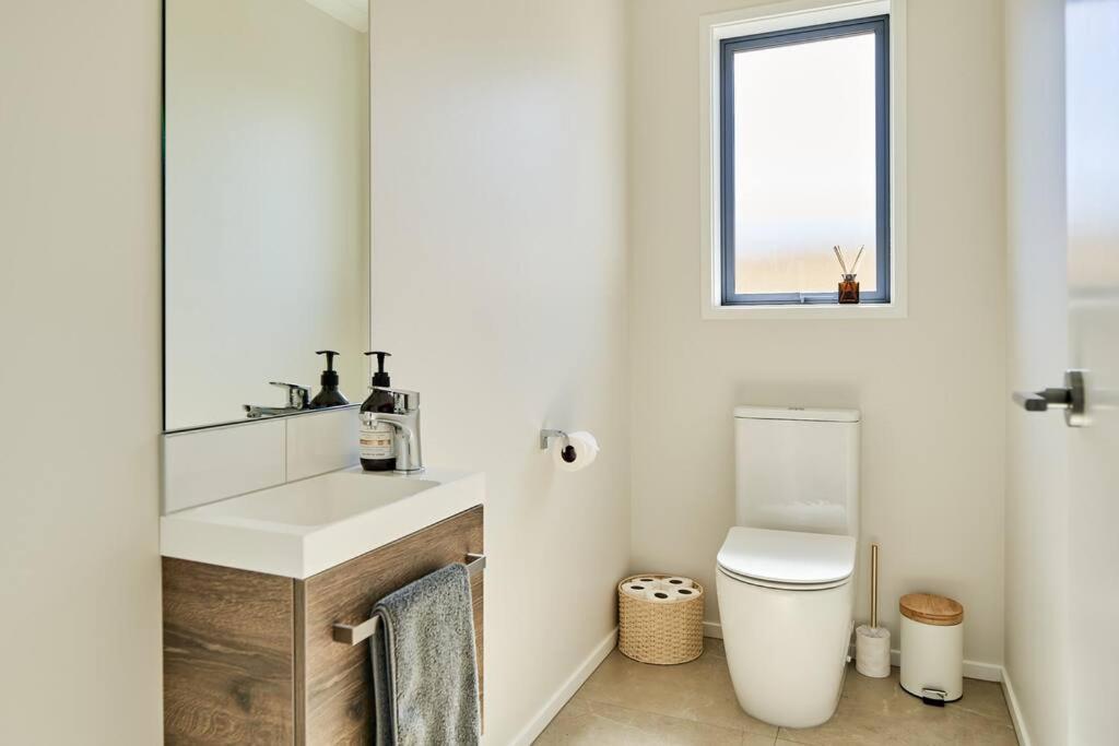 Holiday home Tranquility On The Hill Outdoor Bath 30 Mins To By Train Or Car *