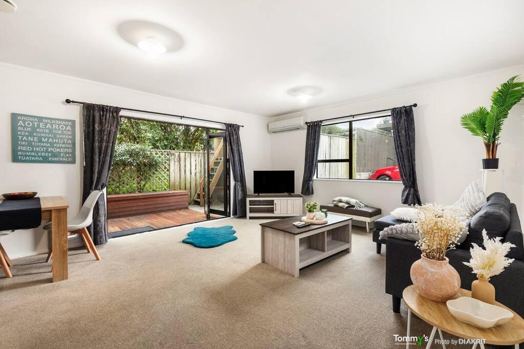 Beachside Retreat * Wellington