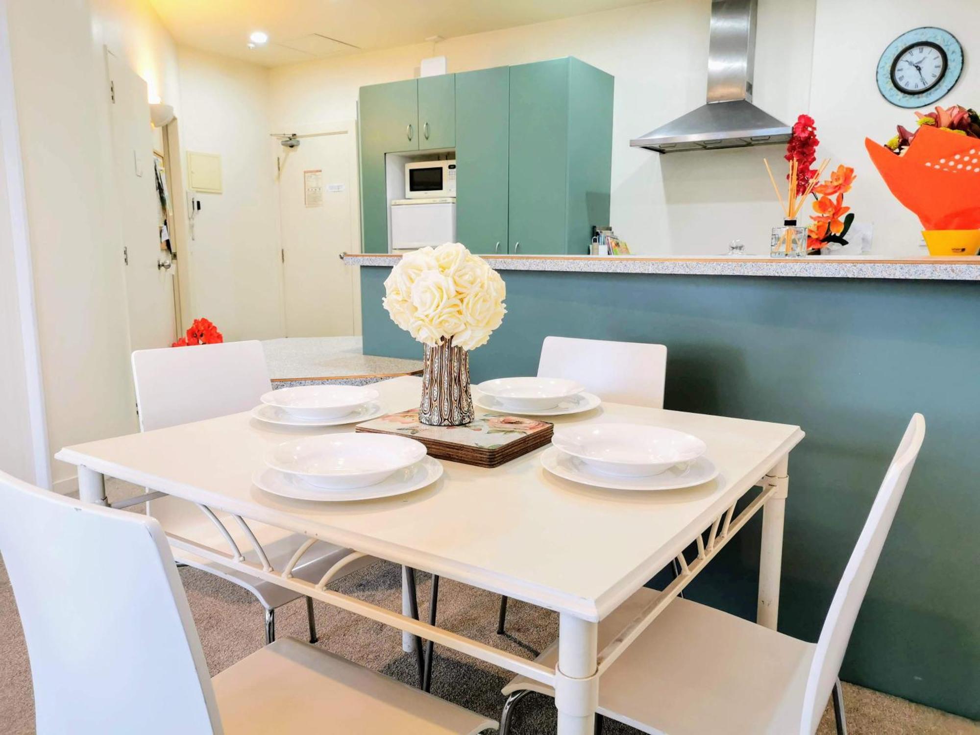 Central, 2bedroom *