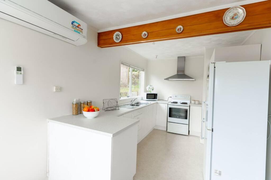 Holiday home Big Sale In Winter Three Bedrooms Two Bathrooms In Karori
