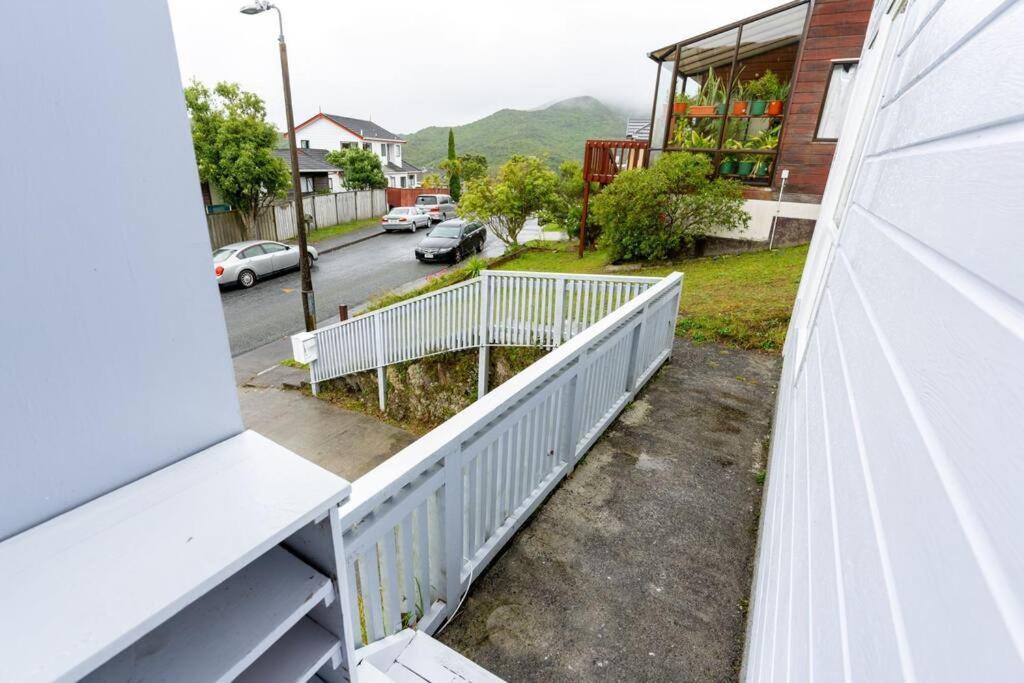 Big Sale In Winter Three Bedrooms Two Bathrooms In Karori *