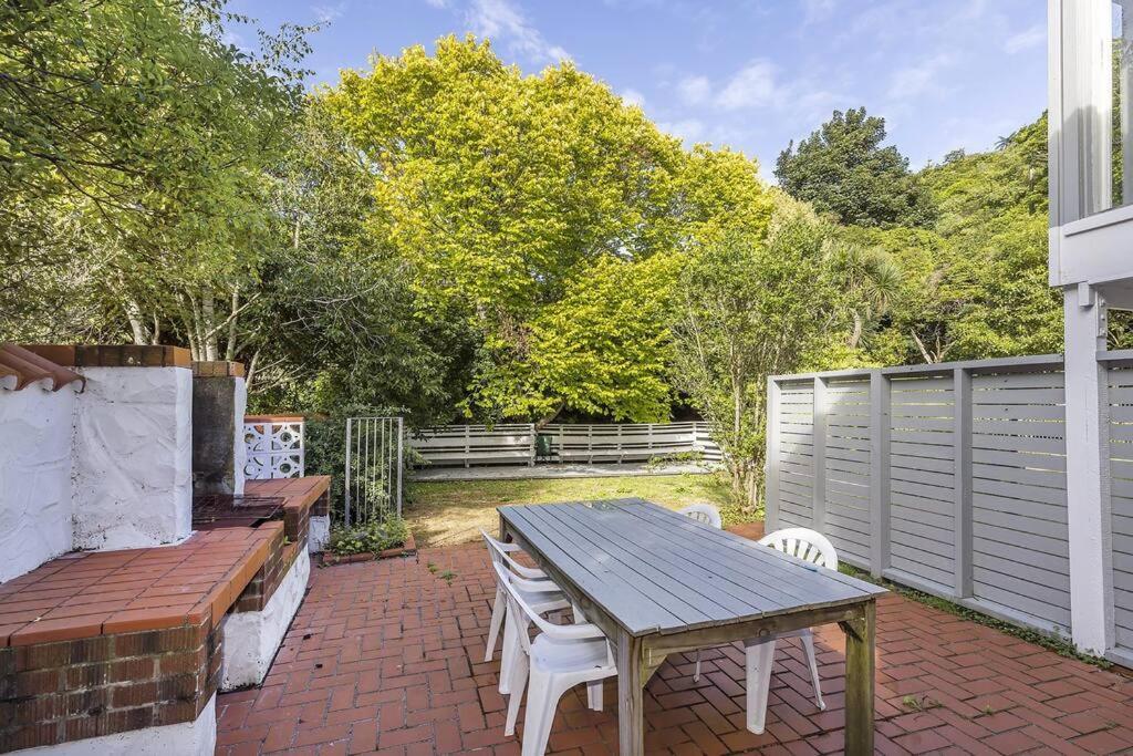 Little Nest In Ngaio Apartment *