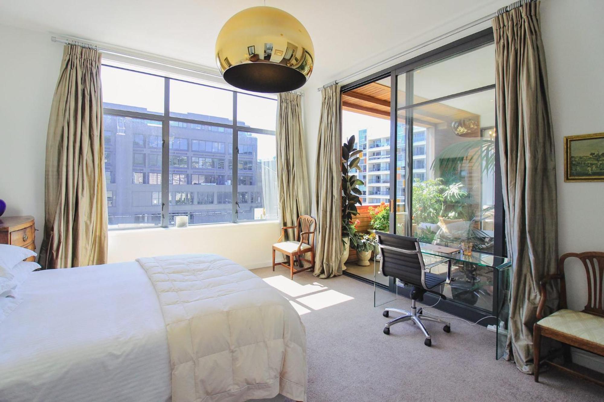 Light-filled Apartment Wellington
